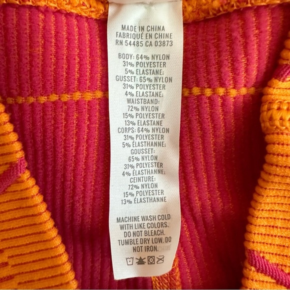 OFFLINE By Aerie Seamless Corset 2" Bike Short Biker Shorts Simply Orange Medium - Picture 8 of 8